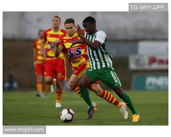 阿维斯与查维斯对决分析：战术布局与球员表现全面剖析